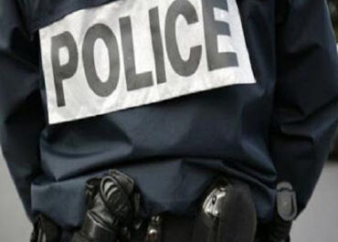 9 აპრილის მემორიალთან ერთი პირი წვრილმანი ხულიგნობის, პოლიციელის მოთხოვნისადმი დაუმორჩილებლობისათვის არის დაკავებული