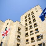 პროკურატურამ თავდაცვის სამინისტროს კუთვნილი დიდი ოდენობით თანხის გაფლანგვის და გაფლანგვაში დახმარების ფაქტზე სამ პირს ბრალდება წარუდგინა