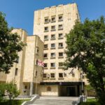 საქართველოს პროკურატურამ განსაკუთრებით დიდი ოდენობით ნარკოტიკული საშუალების უკანონო შეძენა, შენახვის და რეალიზაციის ხელშეწყობის ფაქტზე უცხო ქვეყნის მოქალაქეს ბრალდება წარუდგინა