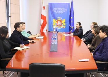 ლევან იოსელიანი ლევან ხაბეიშვილის ოჯახის წევრებს და ადვოკატს შეხვდა